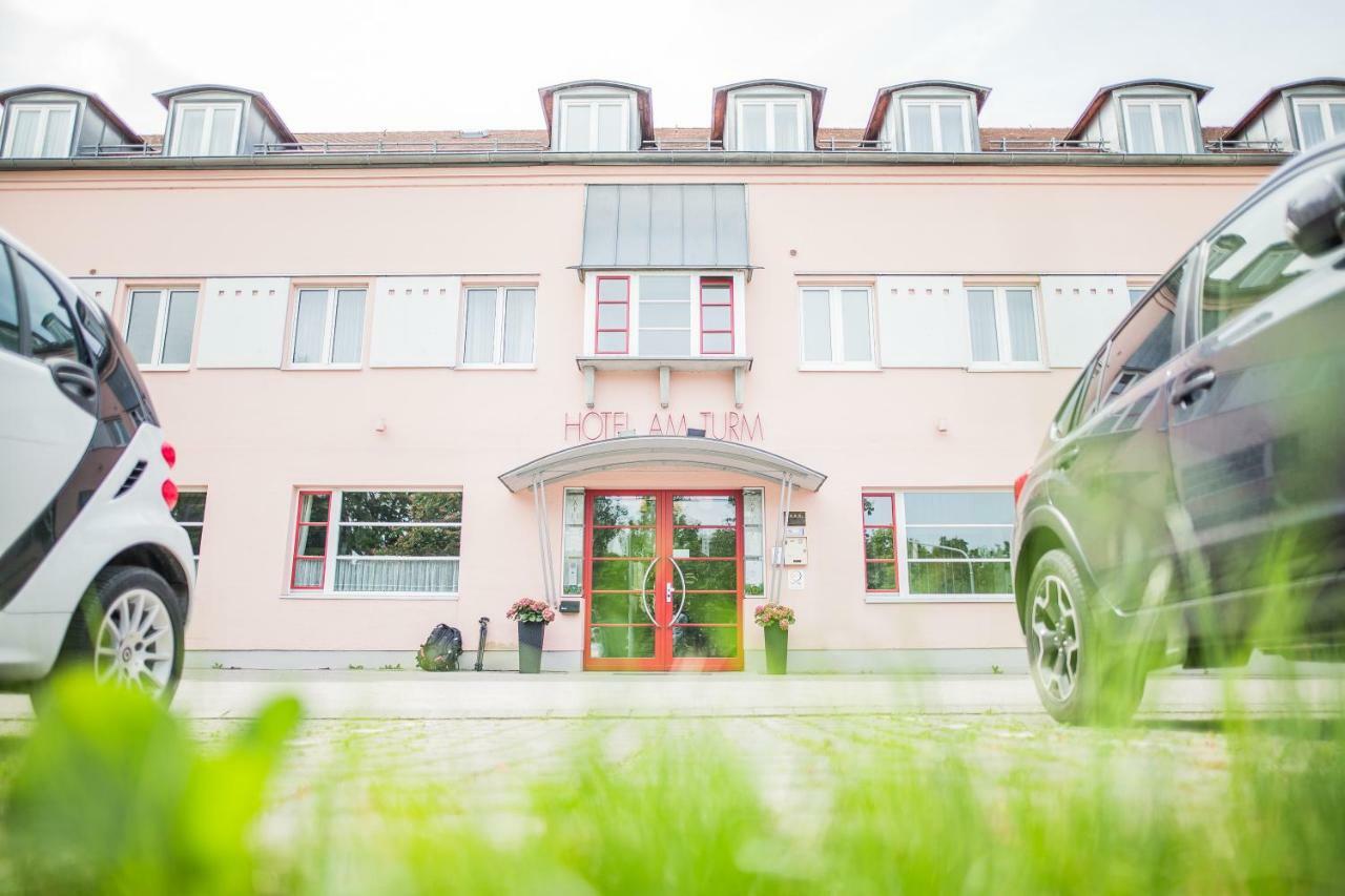 Hotel Am Turm Кауфбойрен Екстер'єр фото